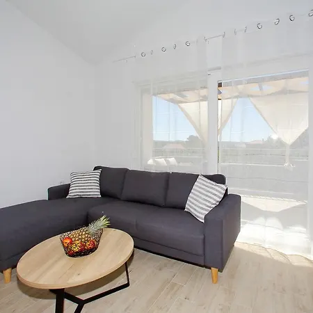 Mia Apartment *