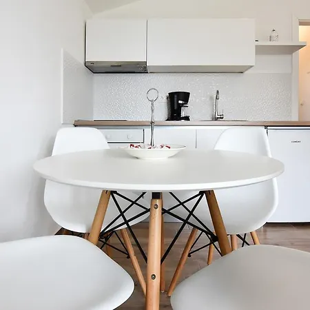 Mia ביבינייה