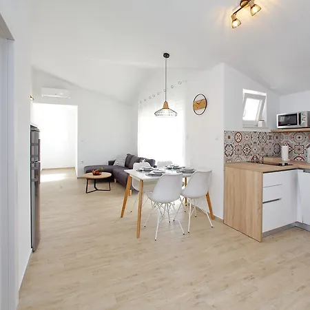 아파트 Mia 비빈제