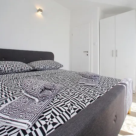 Mia 아파트 비빈제