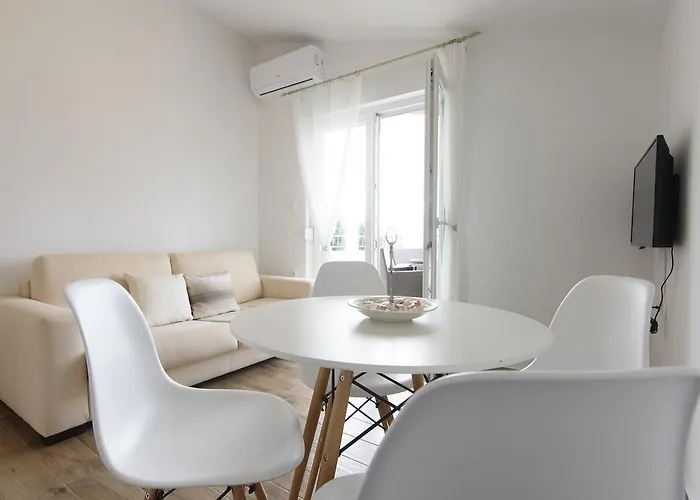 Mia * بيبينيا